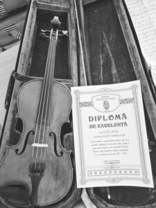 EXCLUSIV: Cand un dascal gandeste ASA, elevii sai primesc binecuvantare!