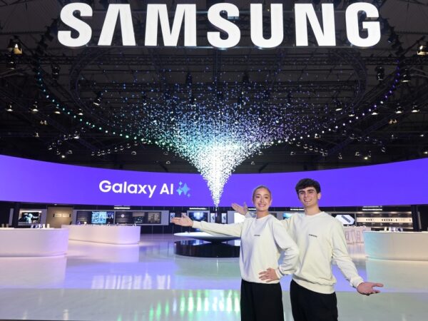 Samsung prezintă Galaxy AI și ecosistemul său conectat la MWC 2026